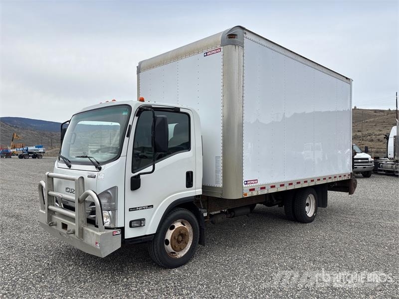 Isuzu NPR Camiões de caixa fechada