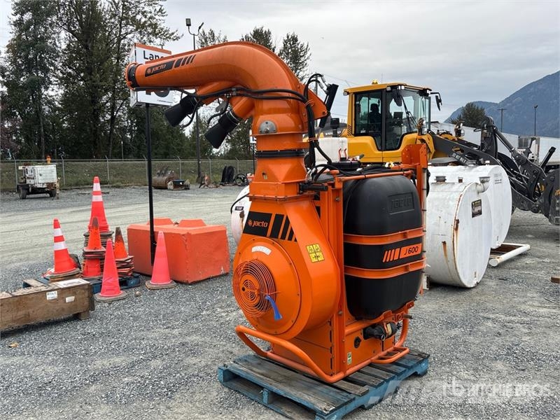 Jacto Jatao-600 3-Point Hitch Sprayer Anhängespritzen
