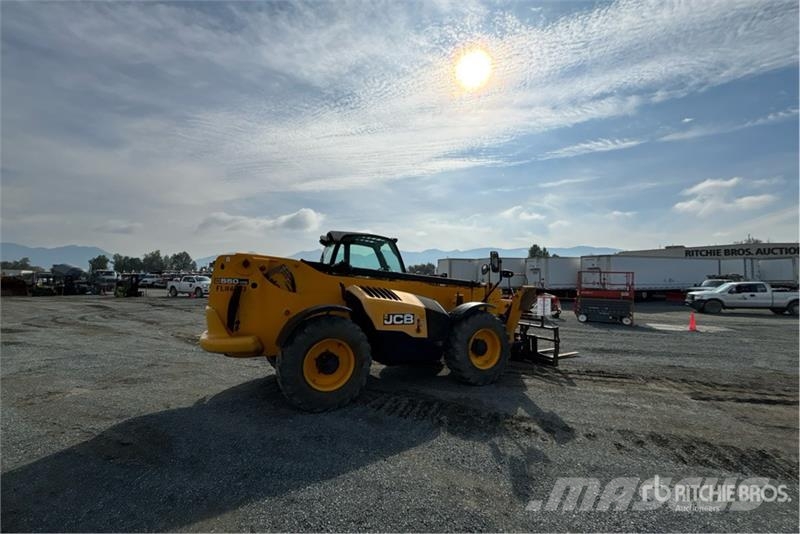 JCB 550-170 Teleskopiskie manipulatori