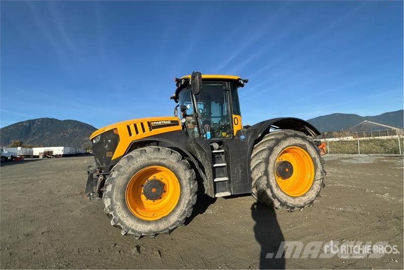 JCB Fastrac 8330 4WD Tractor Tractores