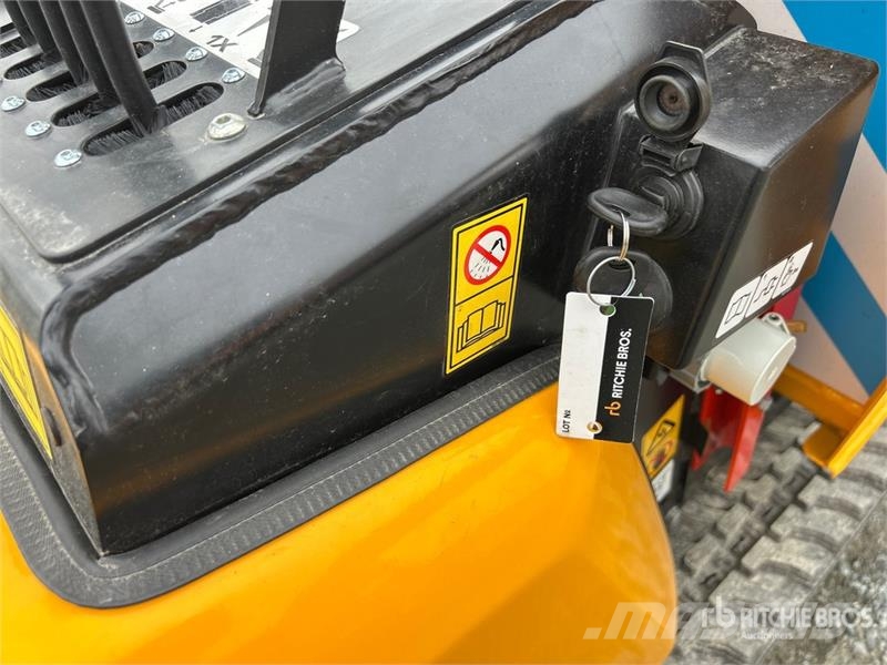 JCB HTD-5E Stand-On Mini Electric Dumper (Unused) Dúmpers de obra