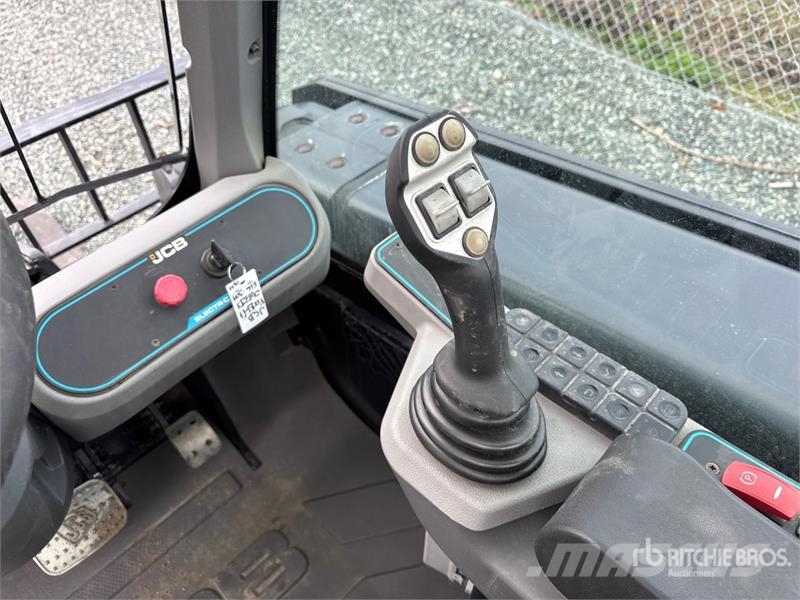 JCB TLT 66-40E 5575 lb Electric Forklift (Unused) Электропогрузчики
