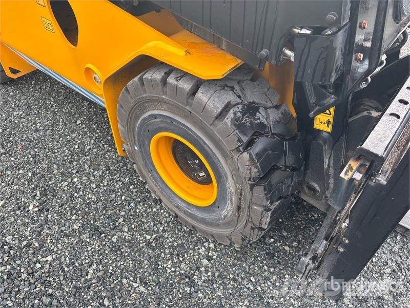 JCB TLT 66-40E 5650 lb Electric Forklift (Unused) Электропогрузчики