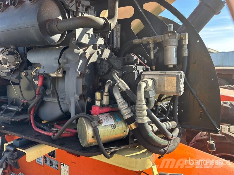 JLG 450AJ 4WD Diesel Articulating Boom Lift Articulated boom lifts
