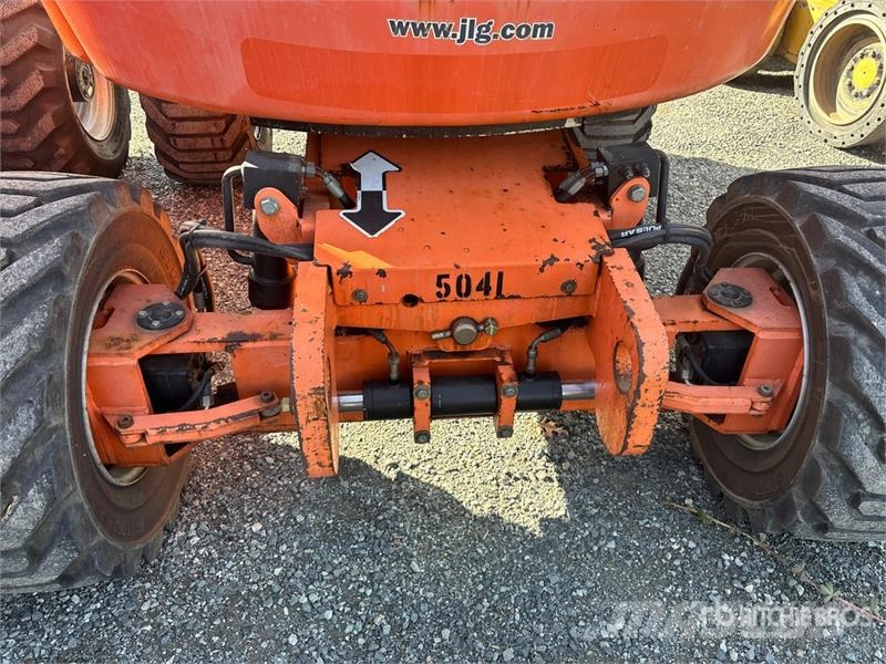 JLG 450AJ 4WD Diesel Articulating Boom Lift Articulated boom lifts