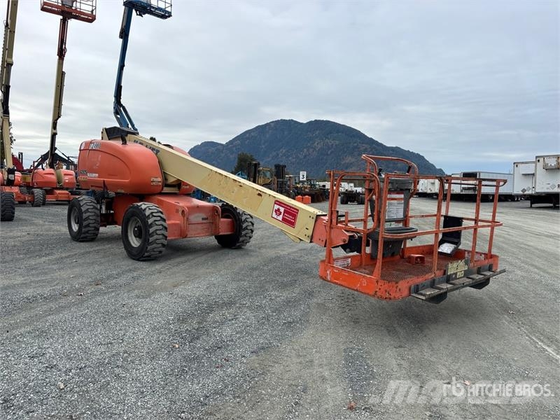 JLG 600S 4WD Diesel Telescopic Boom Lift Telescopic boom lifts