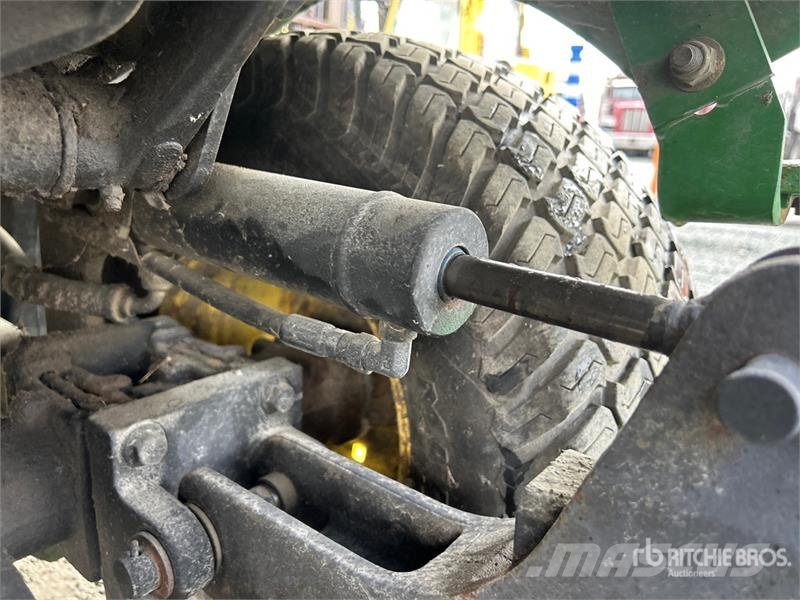 John Deere 1545 Reitermäher