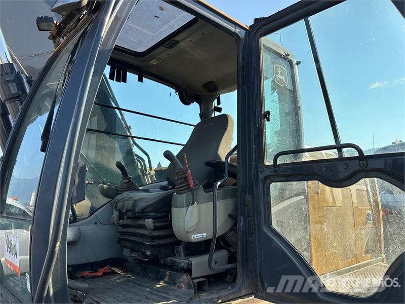 John Deere 180G LC Bagri goseničarji