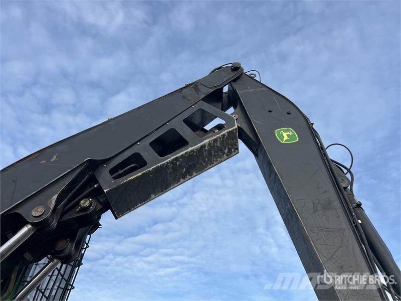 John Deere 2154D Short Wood Log Loader Gelenkausleger Lader