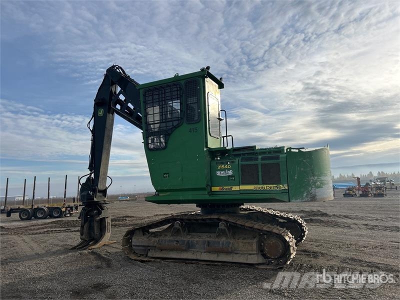 John Deere 2154D Short Wood Log Loader Gelenkausleger Lader