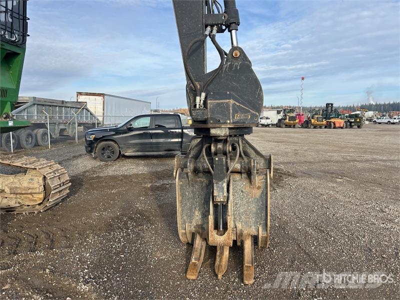 John Deere 2154D Short Wood Log Loader Gelenkausleger Lader