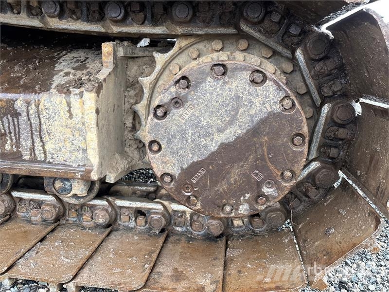 John Deere 250G LC Gravemaskiner på larvebånd