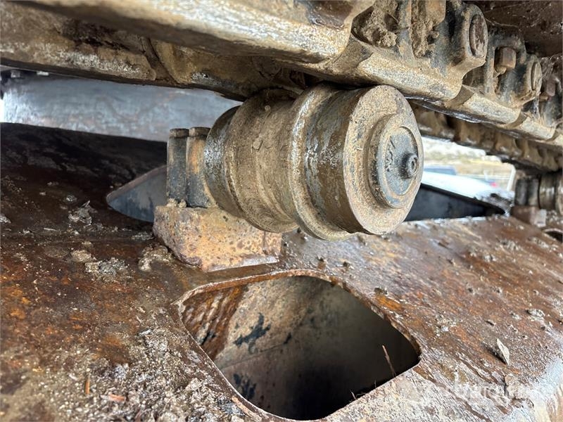 John Deere 250G LC Gravemaskiner på larvebånd