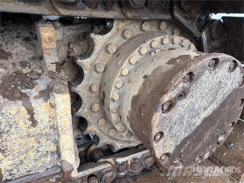 John Deere 250G LC Gravemaskiner på larvebånd