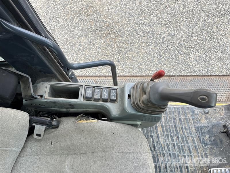 John Deere 250G LC Rupsgraafmachines