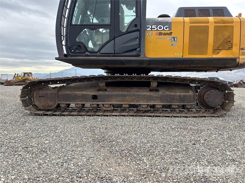 John Deere 250G LC Rupsgraafmachines