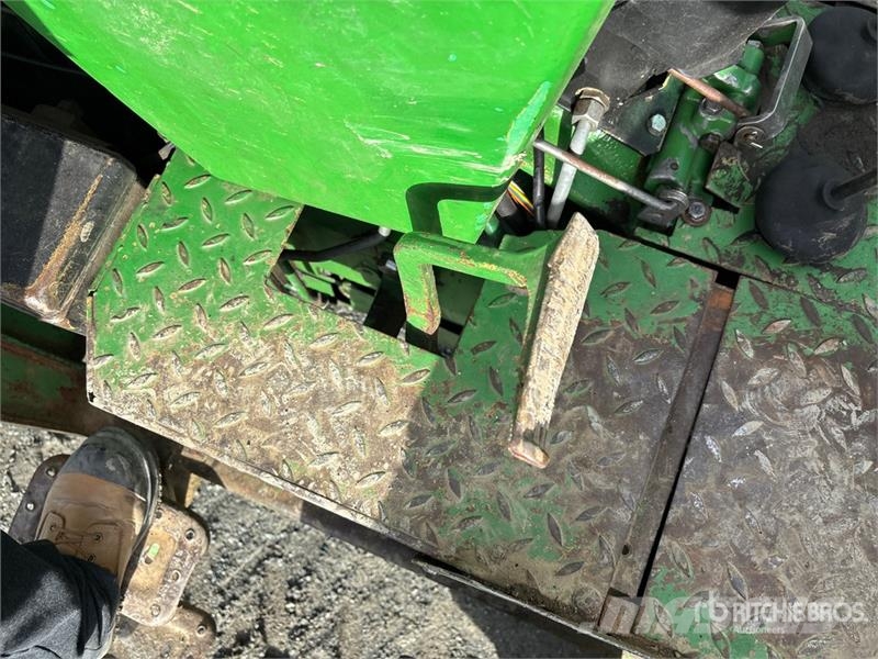 John Deere 2955 Traktori