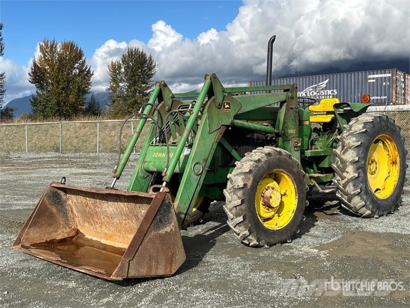 John Deere 2955 Traktori