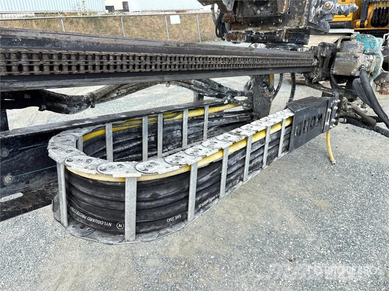 John Deere 300GLC Tracked Excavator Beltegraver