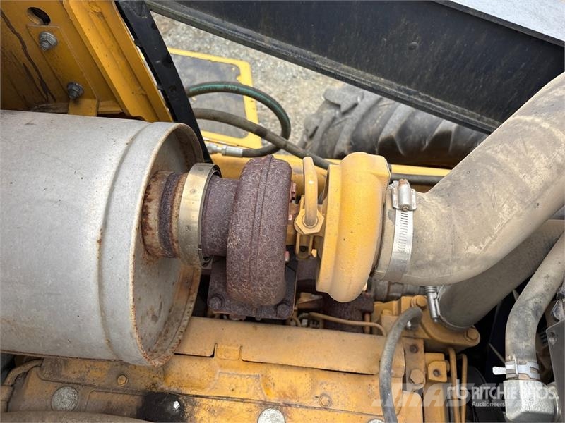 John Deere 310SL 反铲装载机