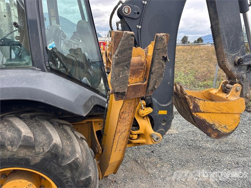 John Deere 310SL 反铲装载机