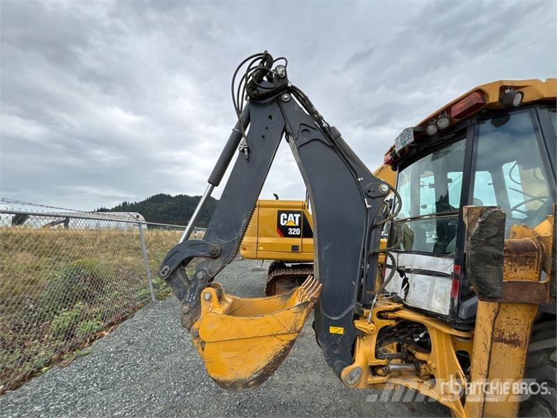 John Deere 310SL 反铲装载机