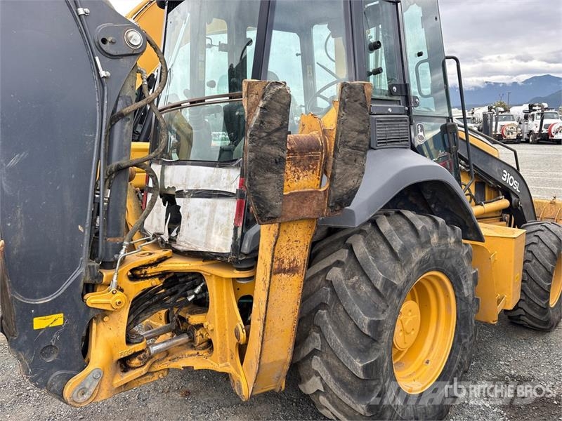 John Deere 310SL 反铲装载机
