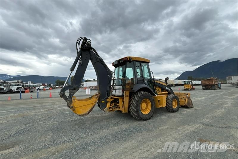 John Deere 310SL 反铲装载机