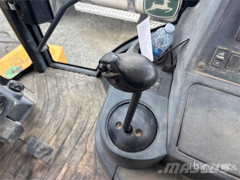 John Deere 310SL 反铲装载机