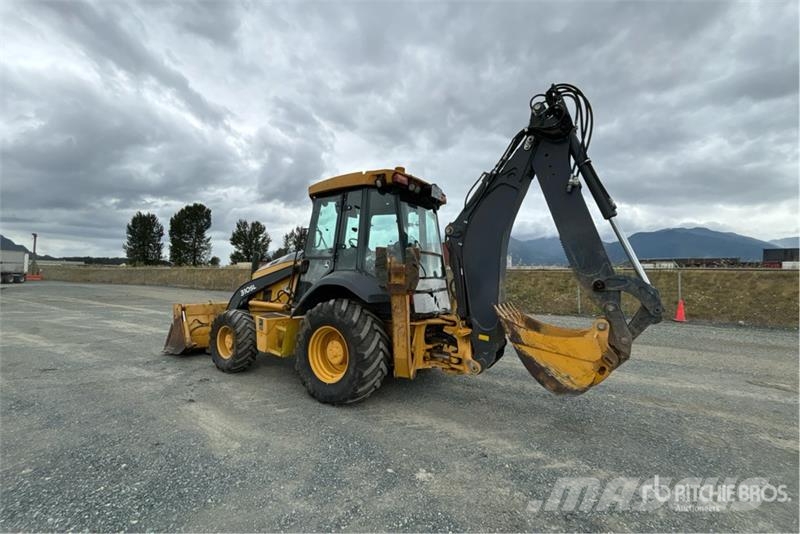 John Deere 310SL 反铲装载机