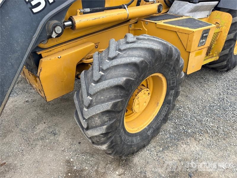 John Deere 310SL 反铲装载机