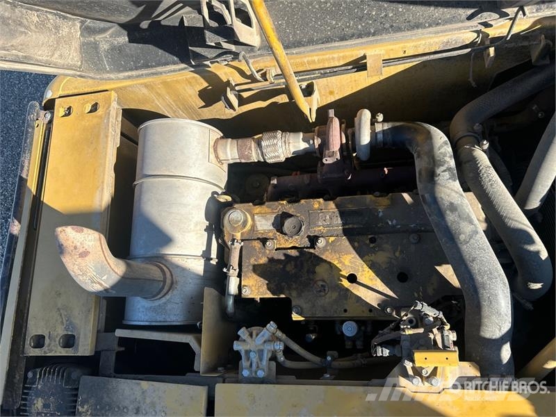 John Deere 320D Processor Дровоколы