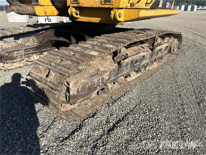 John Deere 320D Processor Дровоколы