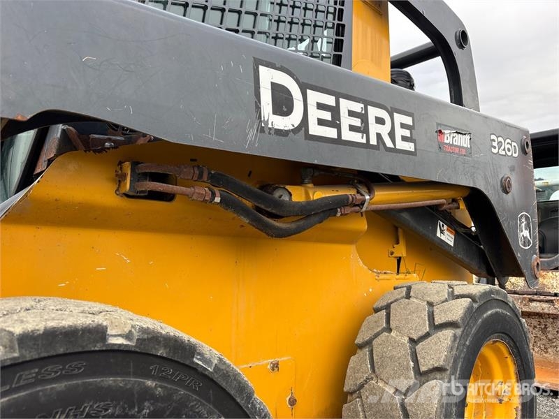 John Deere 326D Schrankladers
