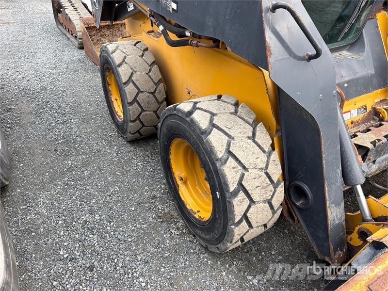 John Deere 326D Schrankladers