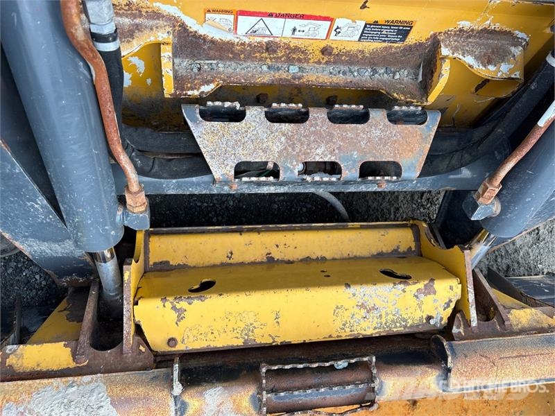 John Deere 326D Schrankladers