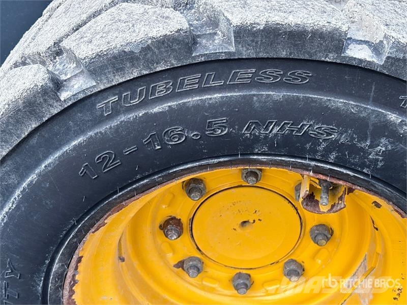 John Deere 326D Schrankladers