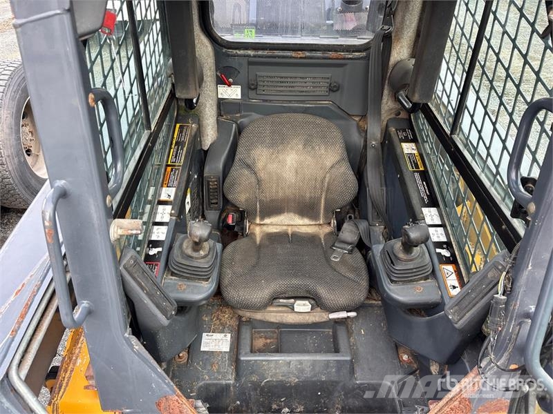 John Deere 326D Schrankladers