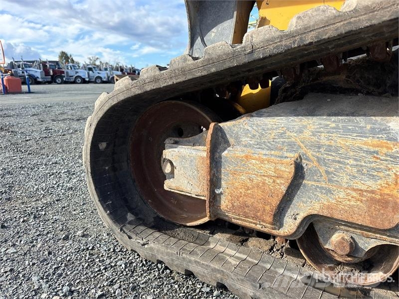 John Deere 331G Kompaktlastere