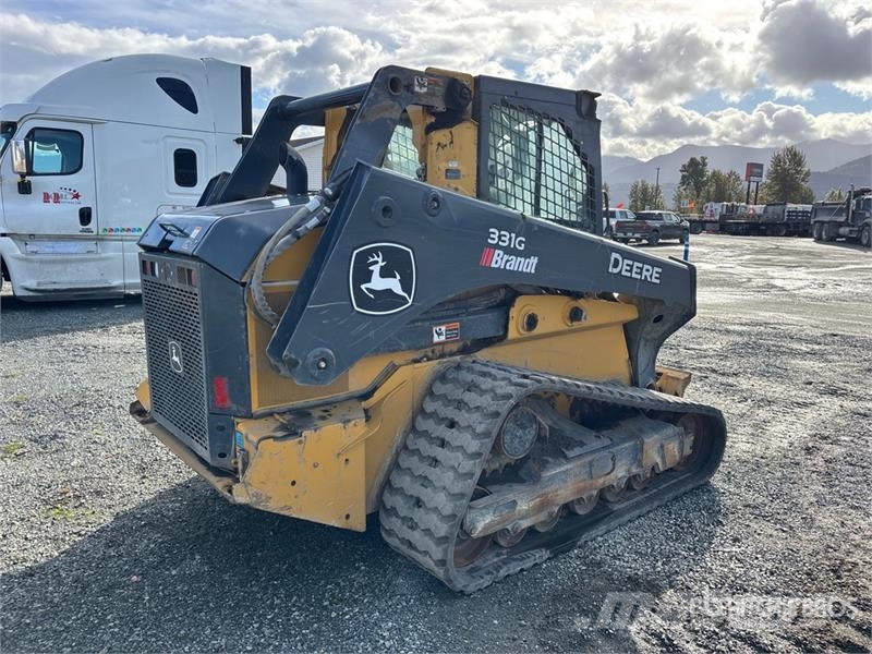 John Deere 331G Kompaktlastere
