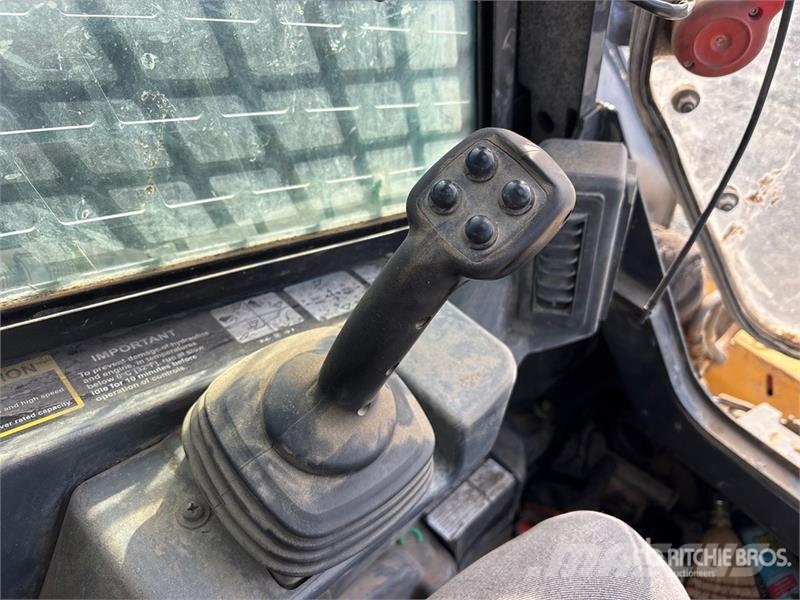 John Deere 331G Kompaktlastere