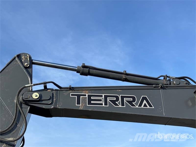 John Deere 345G LC Tracked Excavator Crawler excavators