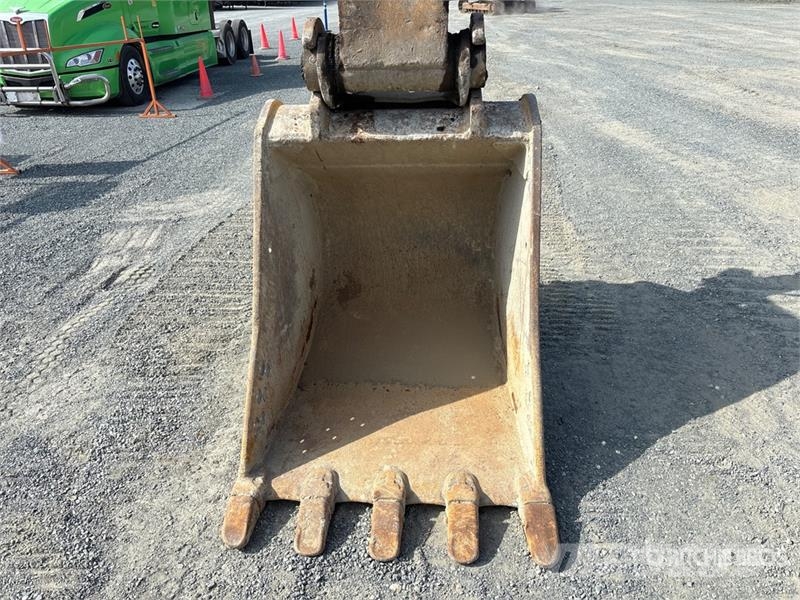 John Deere 345G LC Tracked Excavator Crawler excavators