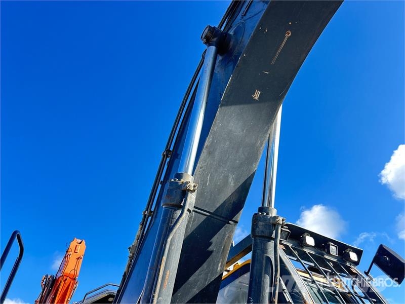 John Deere 350GLC Tracked Excavator Lánctalpas kotrók