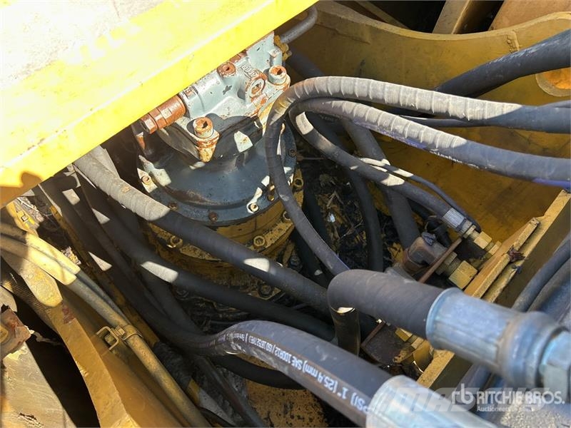 John Deere 370 Heel Boom Log Loader Lesní nakladače