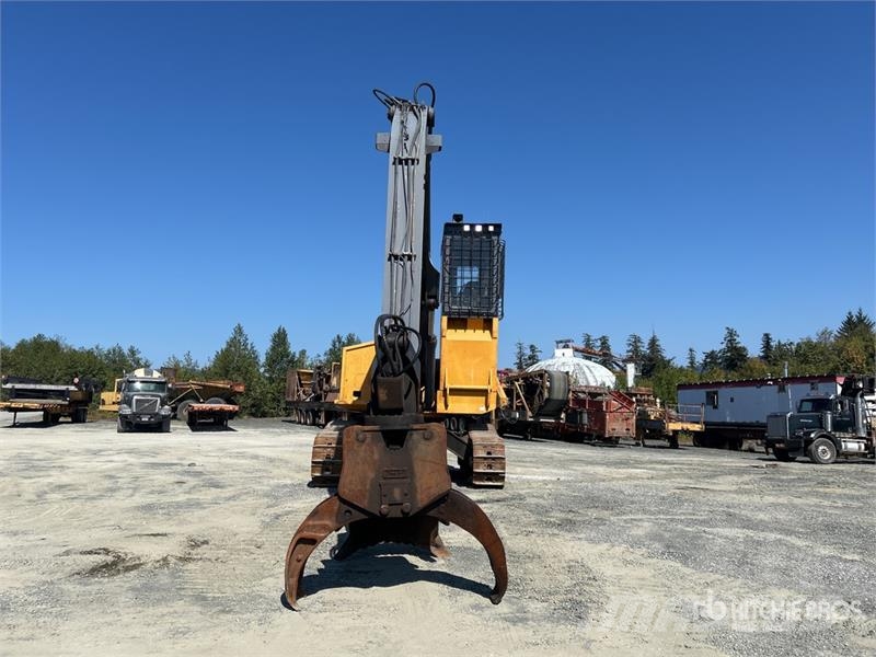 John Deere 370 Heel Boom Log Loader Lesní nakladače