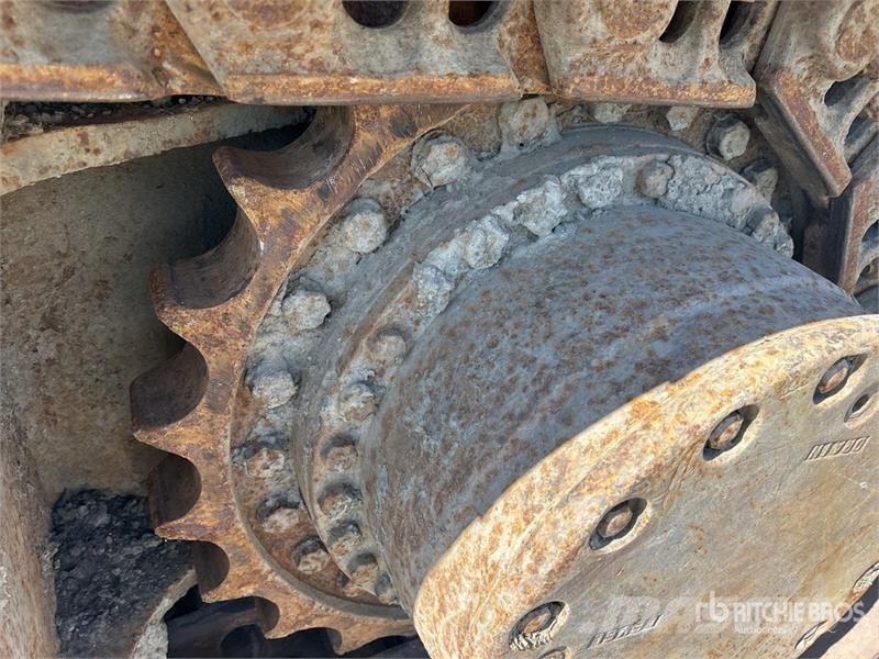 John Deere 370 Heel Boom Log Loader Lesní nakladače