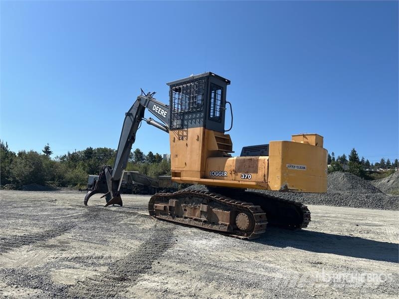 John Deere 370 Heel Boom Log Loader Lesní nakladače