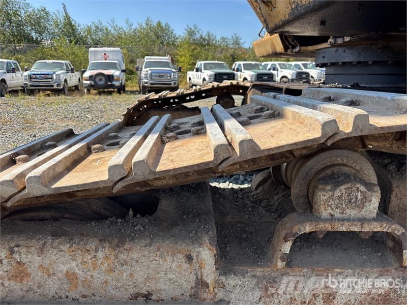 John Deere 450LC Heel Boom Log Loader Lesní nakladače
