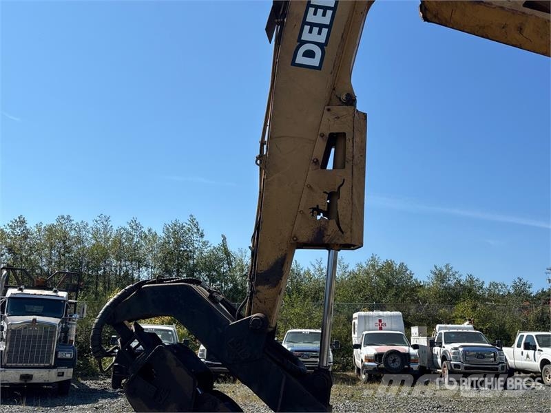 John Deere 450LC Heel Boom Log Loader Lesní nakladače